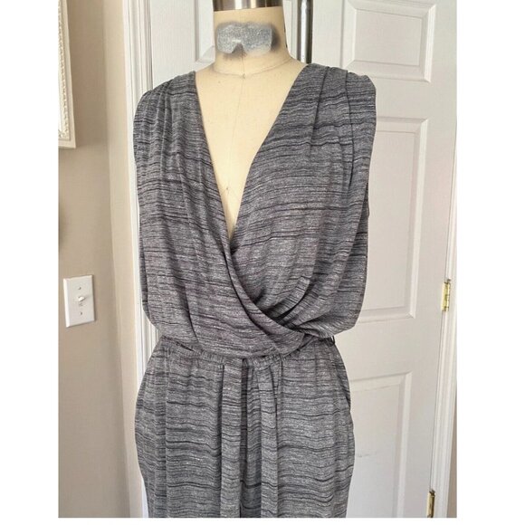 NY & Co. Heather Gray Smocked Belted Waist Cocktail JUMPSUIT Romper *X-SMALL* - Picture 2 of 7